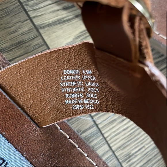 Steve Madden zone ankle strap sandals women's size 6.5 - Picture 3 of 4